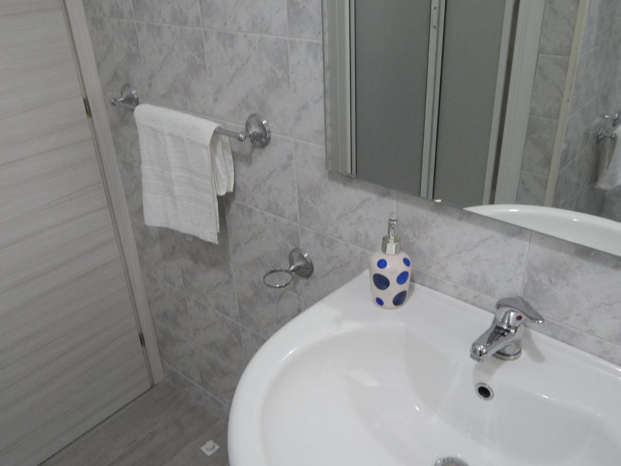 B&B 36 Passi Dal Mare Trapani Exterior foto